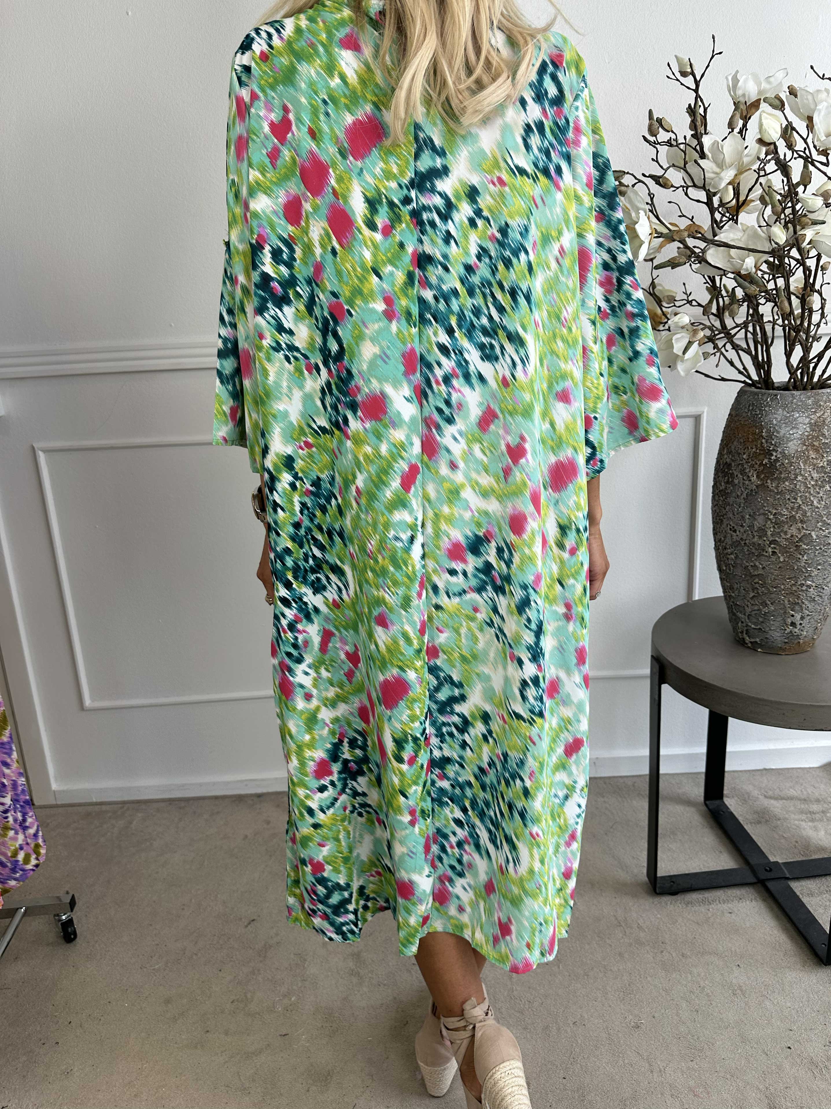 Gigi - Mångfärgad mönstrad tunikaklänning